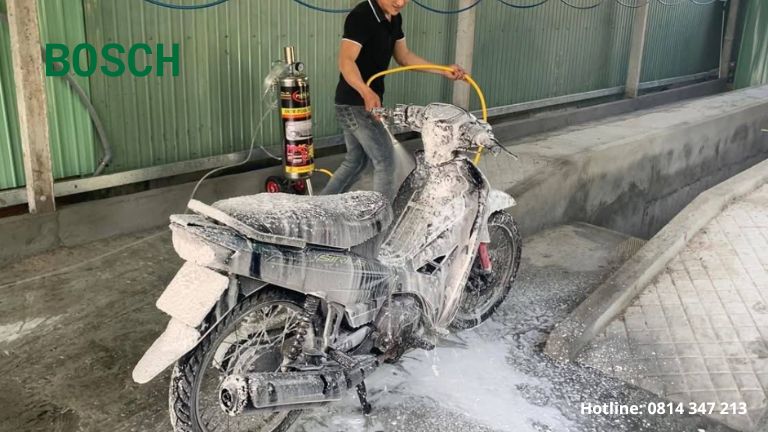 Tiem-rua-xe-lao-cai-mayruaxebosch-5